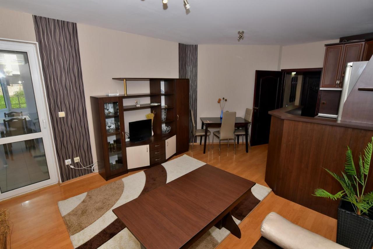 Апартамент За Гости Георгиеви Veliko Tarnovo Ngoại thất bức ảnh